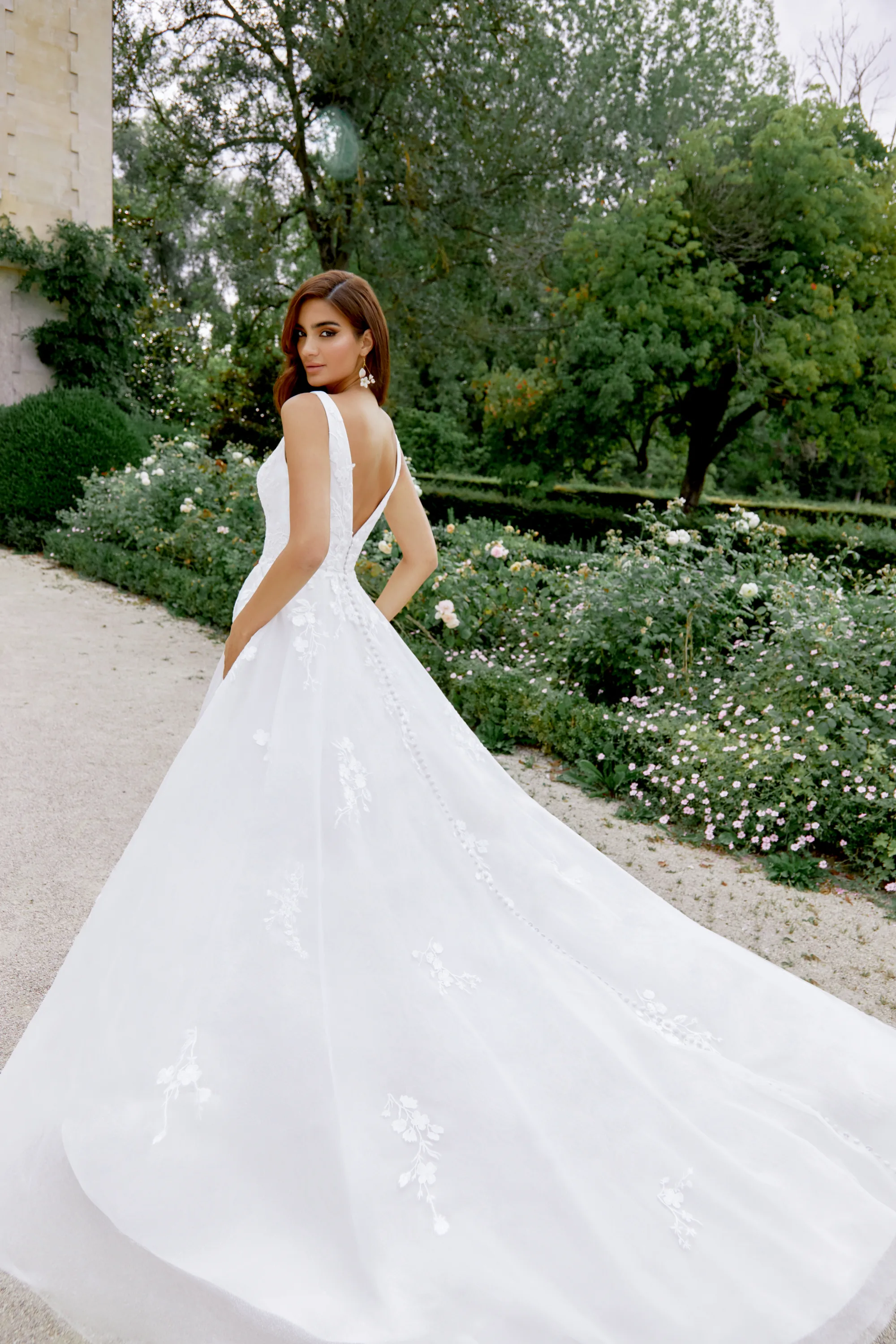 Sparkle Tulle V-hals A-lijn met pailletten kant applicaties.