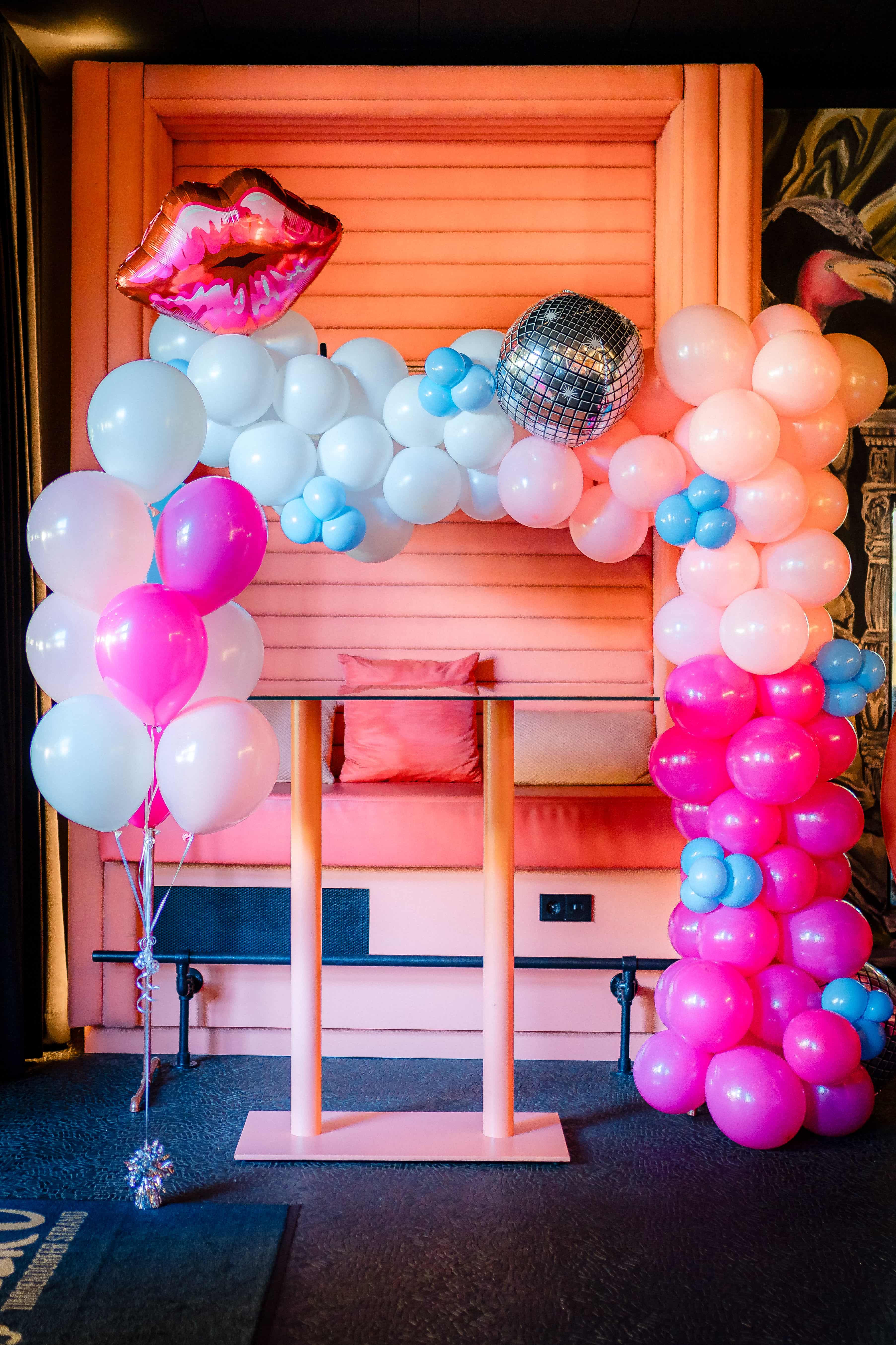 Trouwboog voor een festivalbruiloft