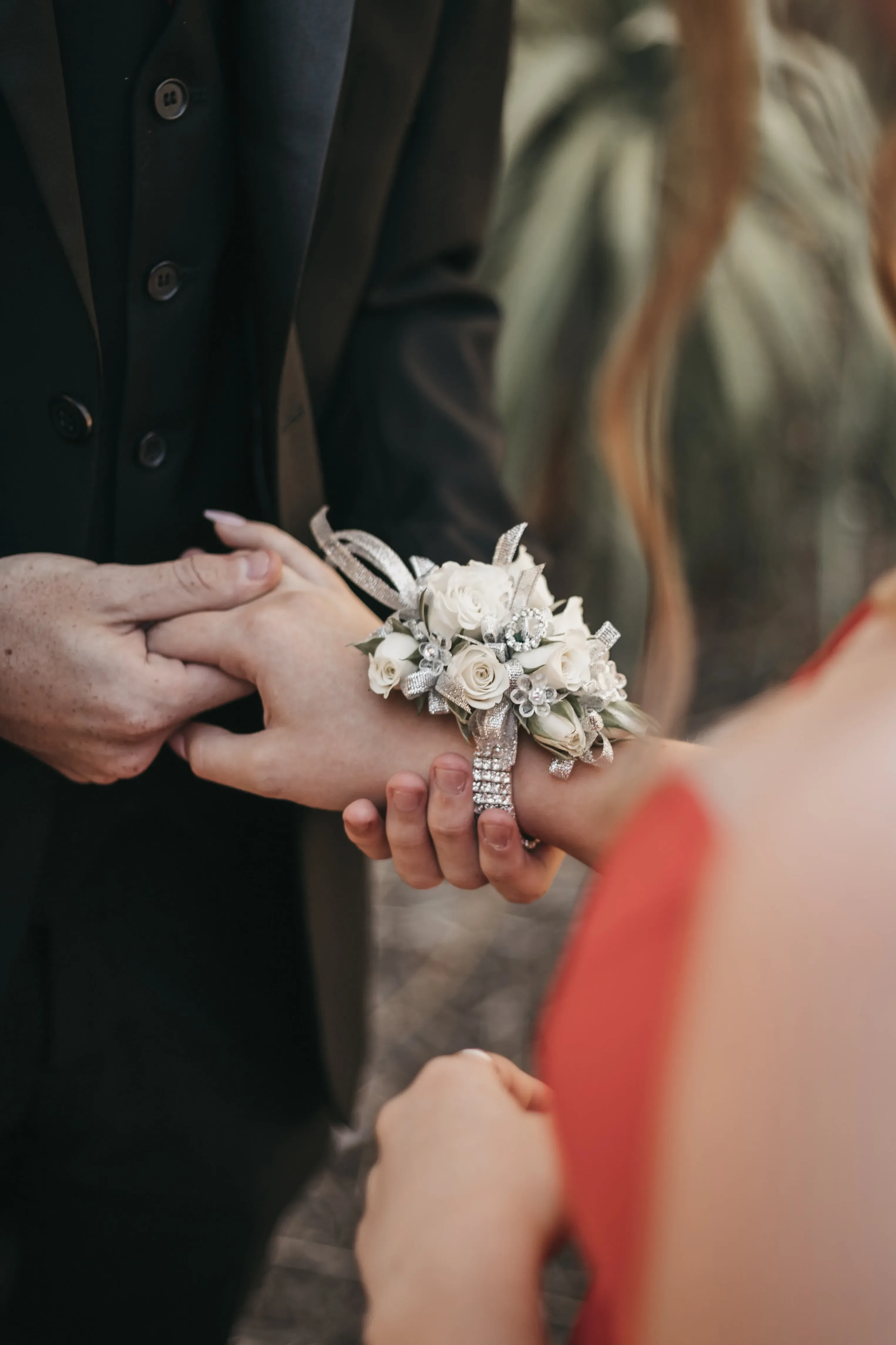 Corsage om pols vrouw