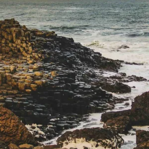 Rots in de zee in Ierland