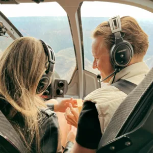 Een huwelijksaanzoek in een helikopter