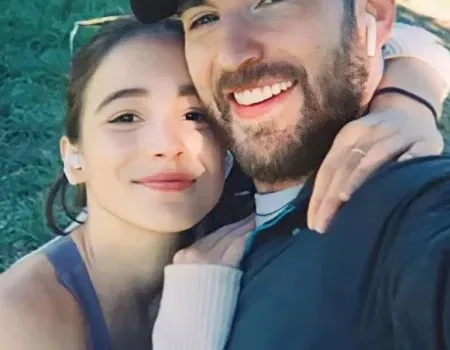 Chris Evans en Alba Baptista stiekem in het huwelijksbootje gestapt