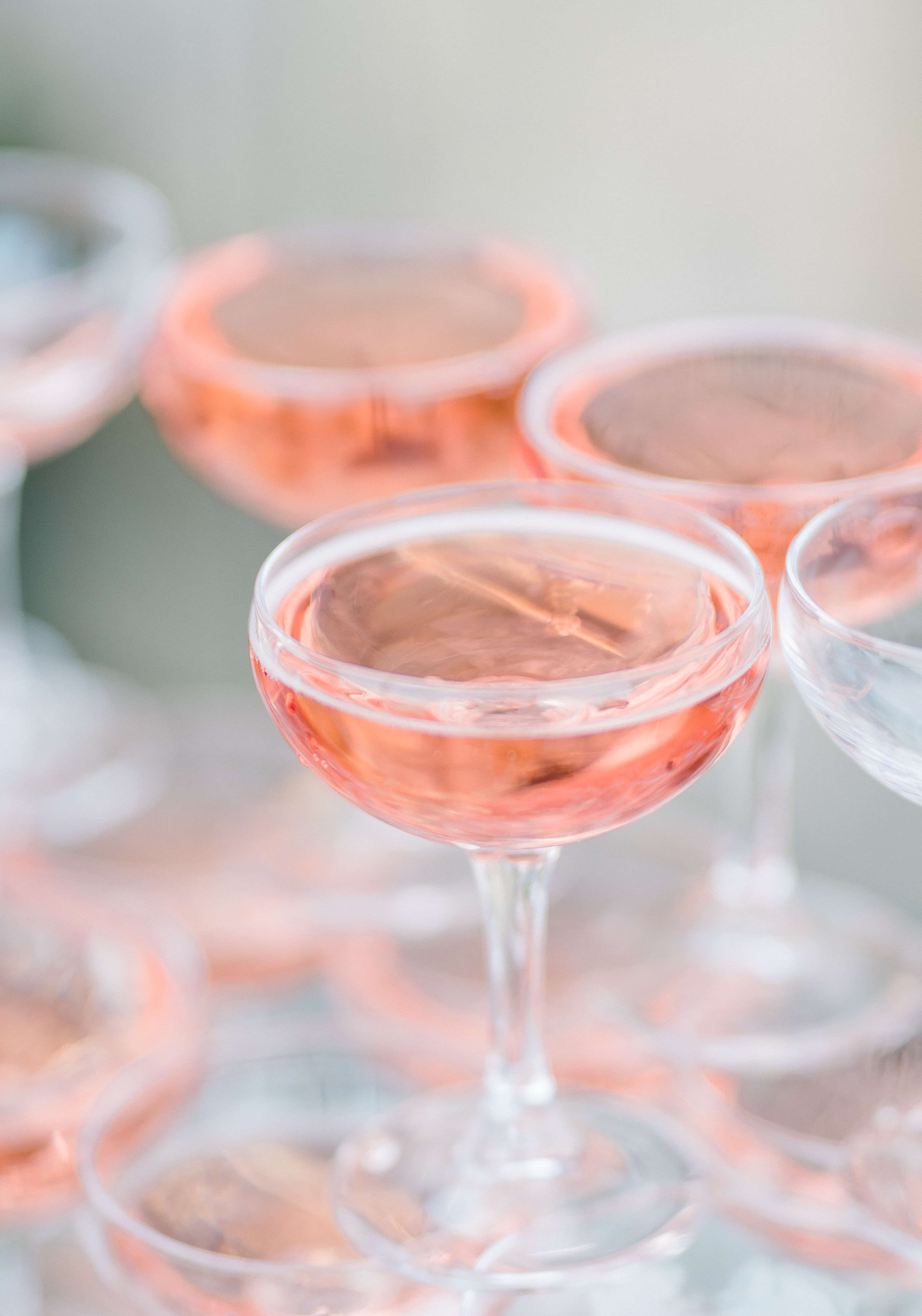 Roze champagne glazen