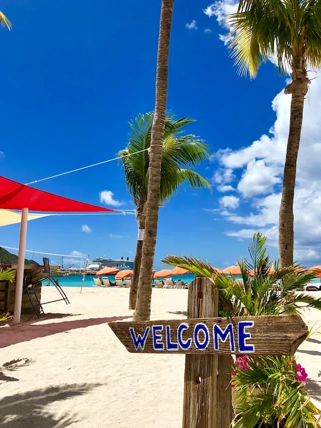 Een bordje met 'welcome' op Sint Maarten