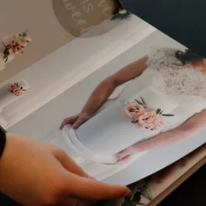 inspiratieboek met bruidstaarten