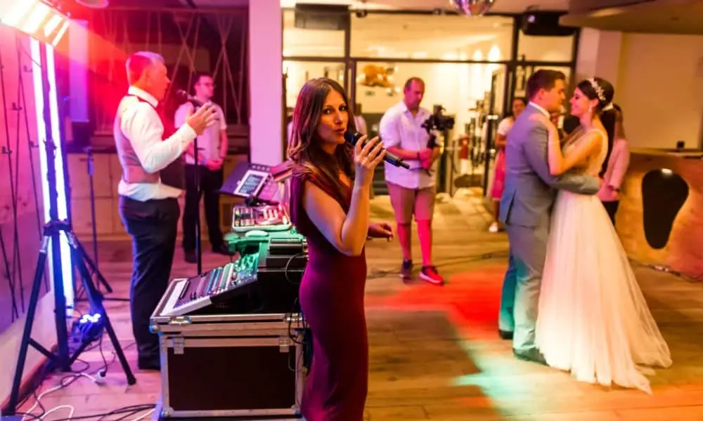 Livemuziek op jullie bruiloft Livemuziek op jullie bruiloft