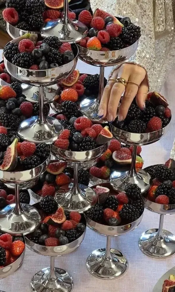 Toren met fruit erin