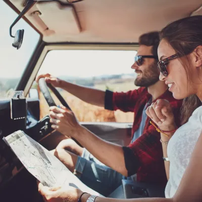 Huwelijksreis als roadtrip met vrijheid en avontuur door natuur